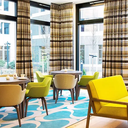 Citadines Centre Frankfurt 4*