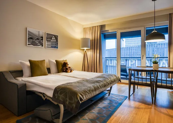 Citadines Centre Frankfurt 4*