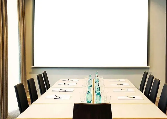 Aparthotel Citadines Centre Frankfurt 4*